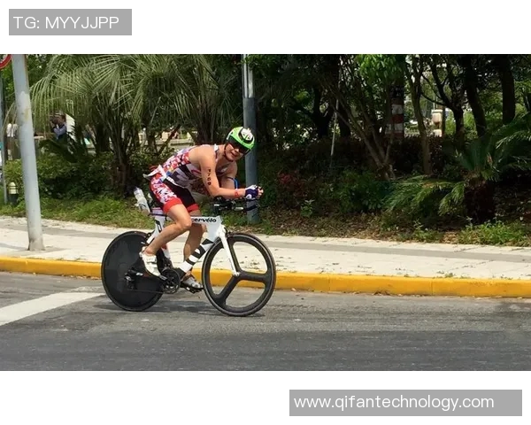 米易篮球明星的成长之路与辉煌成就全景回顾